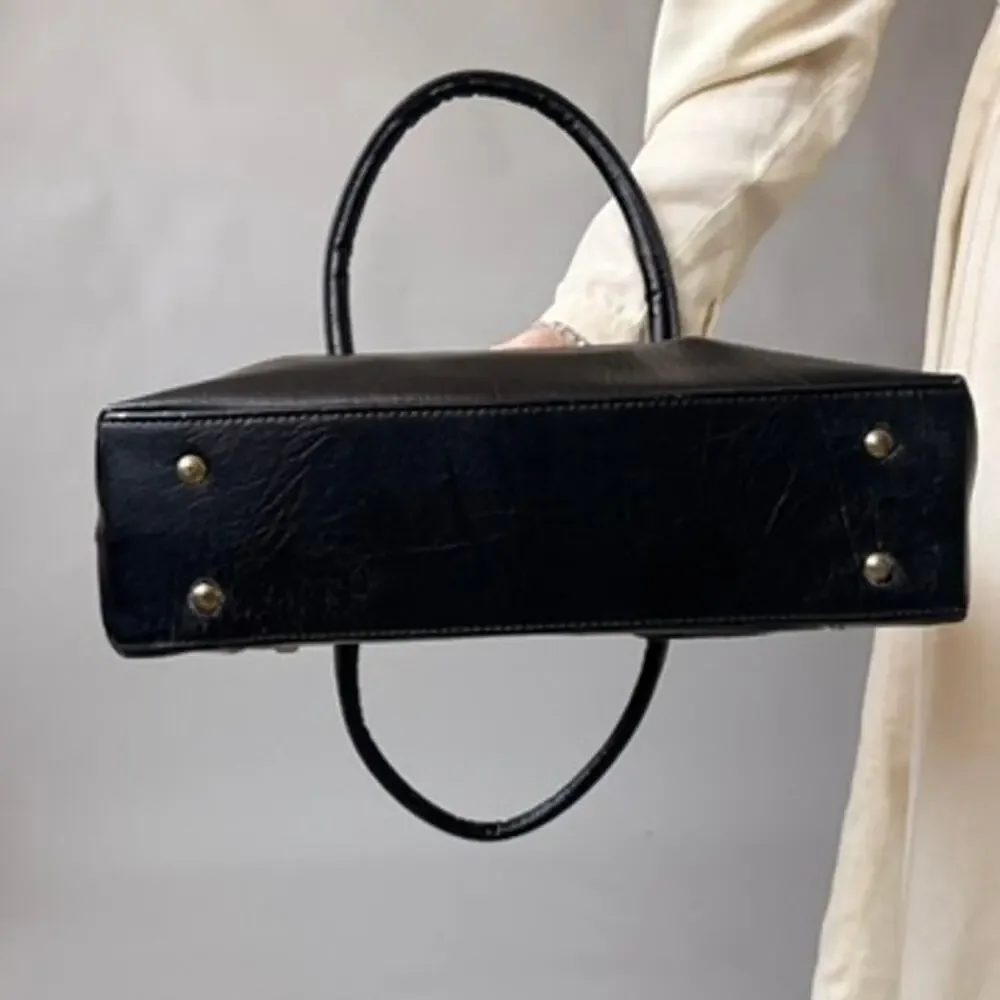 ambassador vintage black